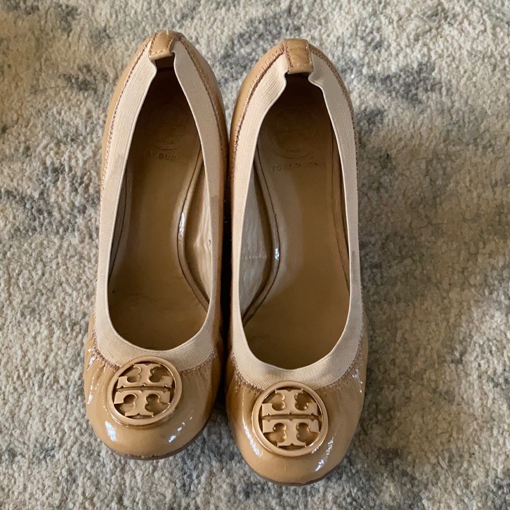 Tory Burch Tan Wedges